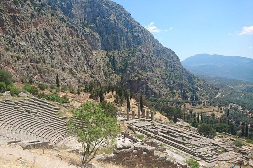2-Day Trip to Delphi and Meteora from Athens