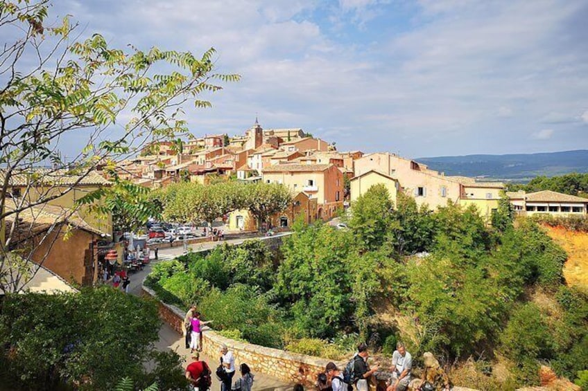 Show item 2 of 7. Roussillon