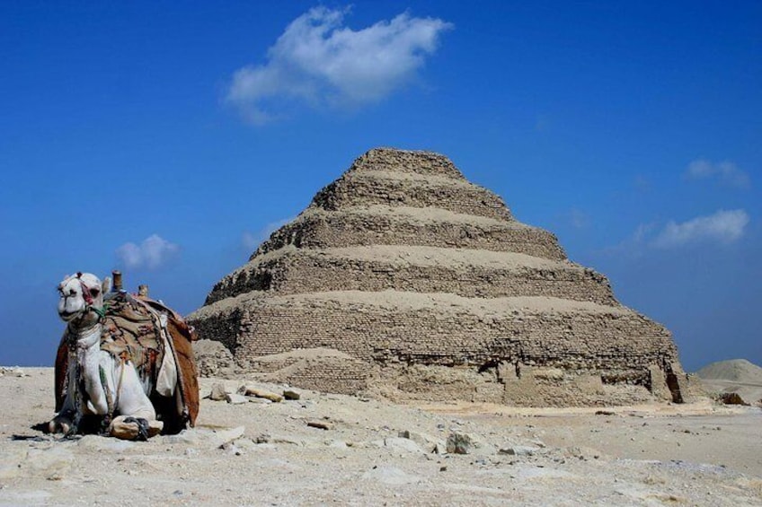 6 Hours half day tour to Sakkara Memphis Dahshur with private tour guide
