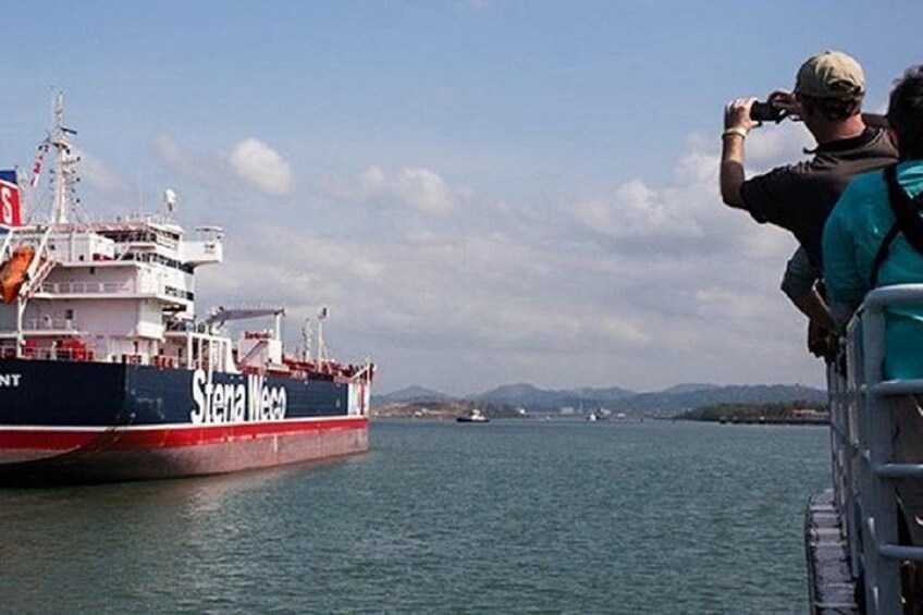 Panama Canal Partial Transit Boat Tour