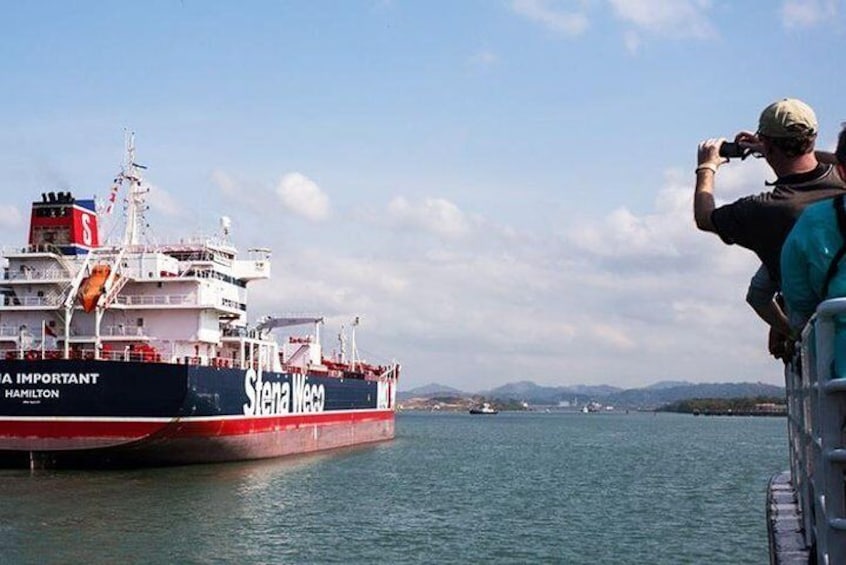 Panama Canal Partial Tour - Southbound Direction