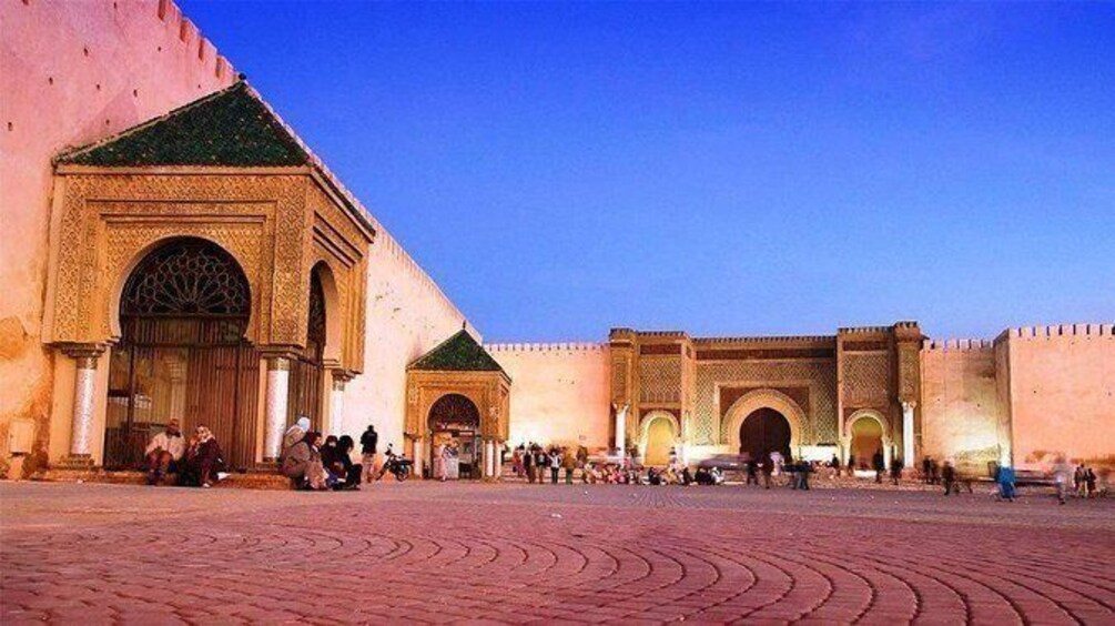 Small-Group Full-Day Meknes and Volubilis Tour from Fez