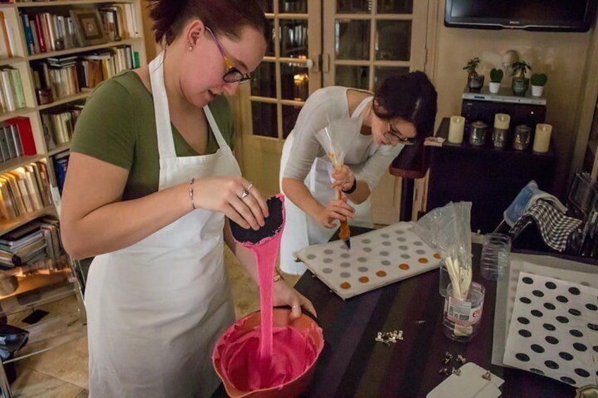 Macarons Small Group French Cooking Class with a Parisian Chef