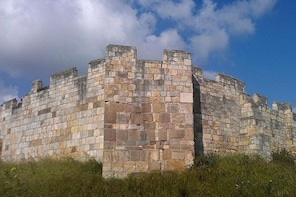 York Walls Private Walking Tour