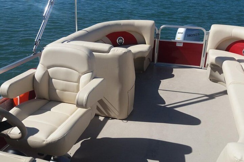 Comfortable catamaran