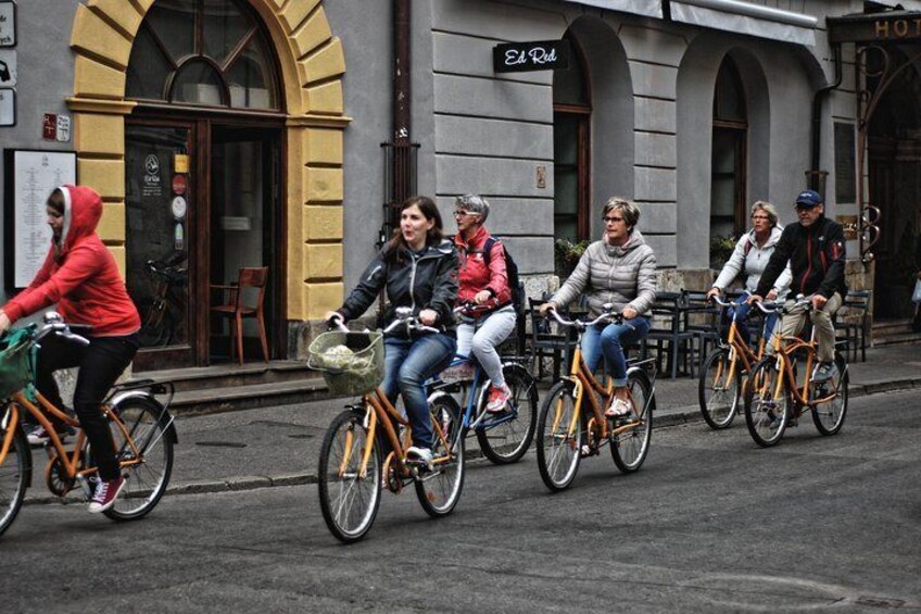 Sightseeing Bike Tour of Krakow