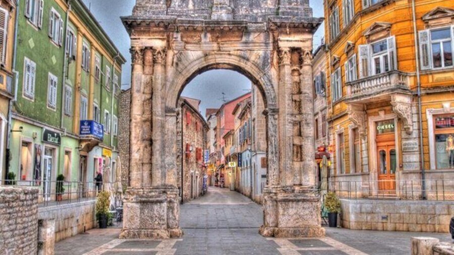Pula