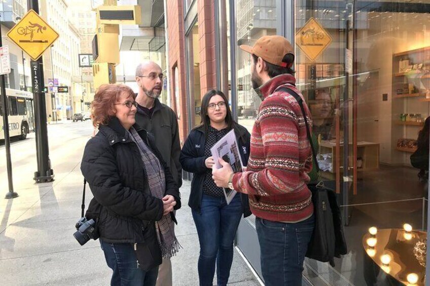 Show item 1 of 19. Cincinnati Streetcar Food Tour With Findlay Market