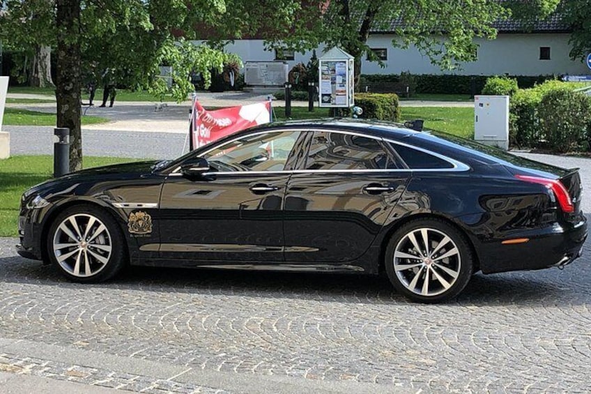 our Limousine - Jaguar XJ