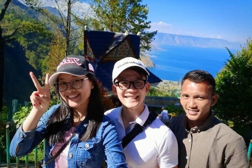 Private Tour: Karo Highlands and Lake Toba from Medan