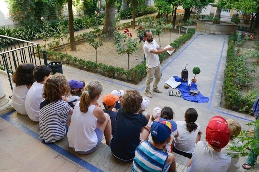 Private Sevilla Tour for families with children and teens...