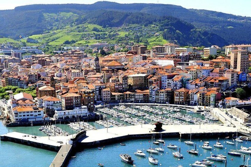 Basque Coast Tour: Vizcaya Bridge, Gaztelugatxe, Bermeo and Gernika