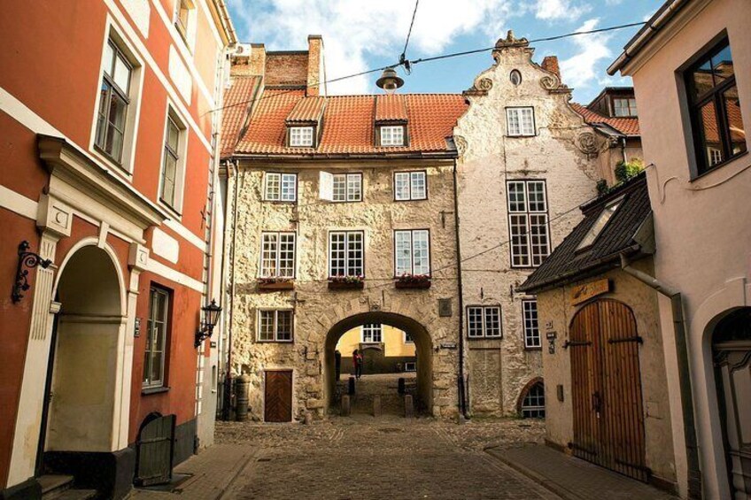 Best of Riga Walking Tour - Highlights and Hidden Gems