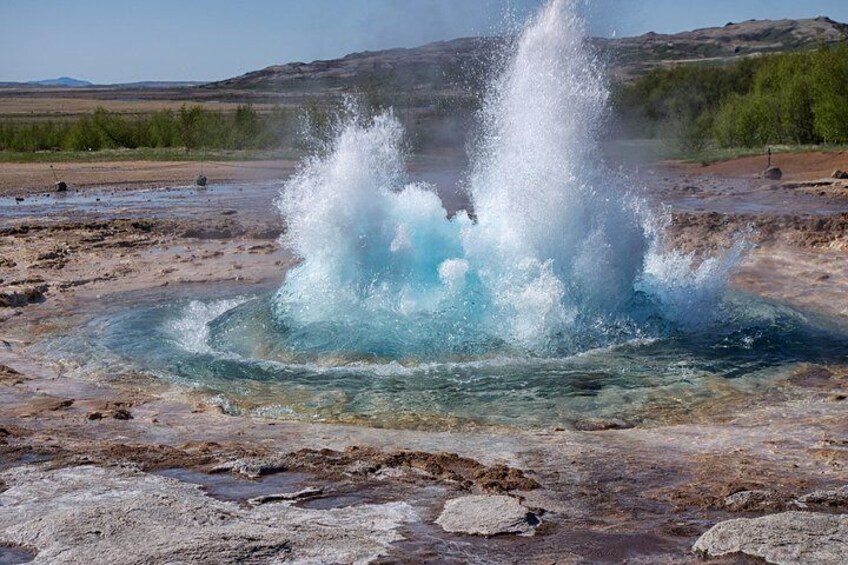 Watch as Strokkur geyser erupts