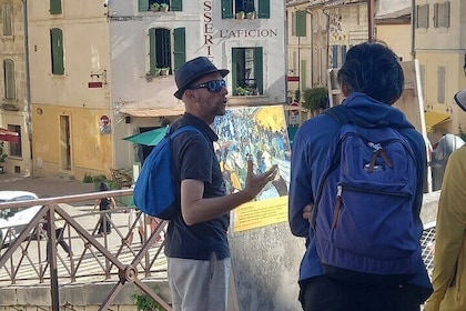 Arles, Les Baux and Saint Remy de Provence from Marseille