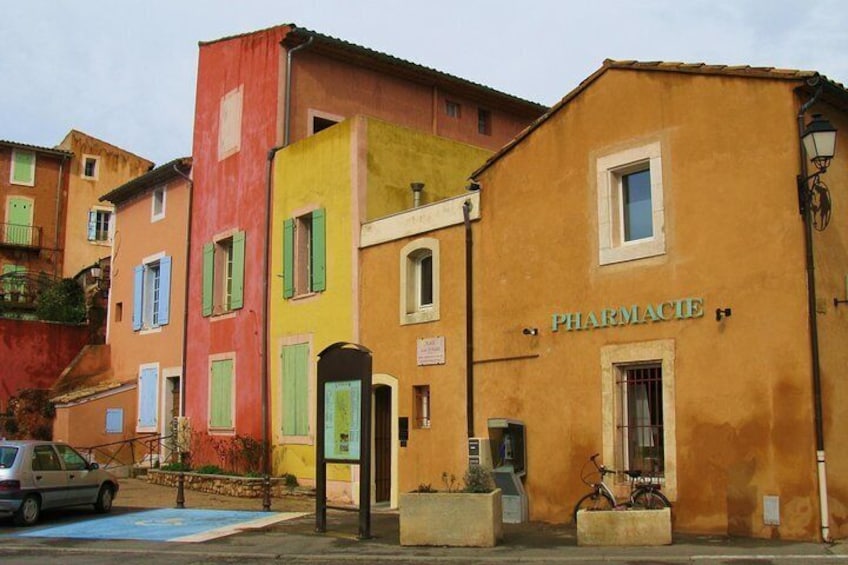 Perched Villages of the Luberon Day Trip from Marseille