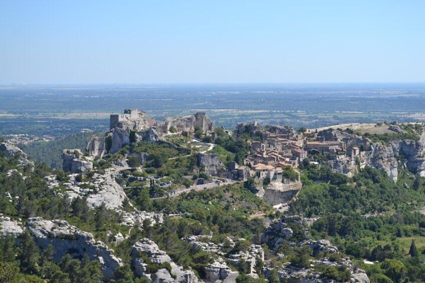 Saint Remy, Les Baux and Pont du Gard Small Group Day Trip