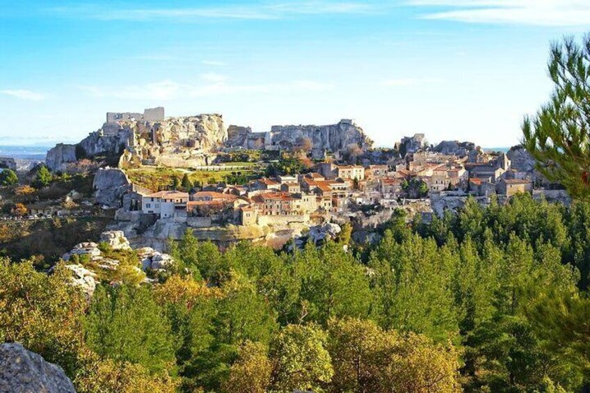 Saint Remy, Les Baux and Pont du Gard Small Group Day Trip