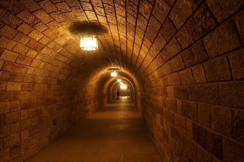 tunnel