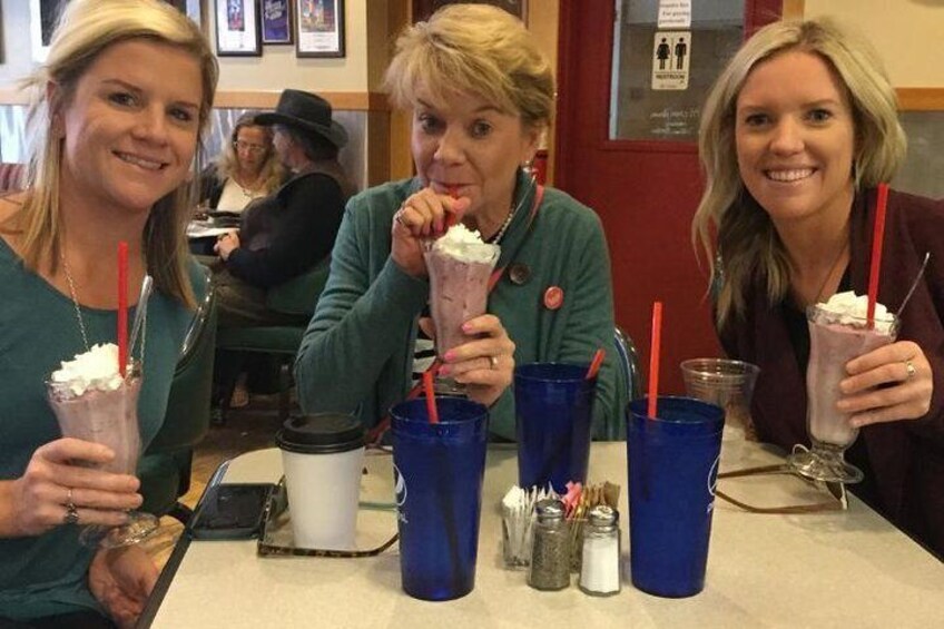 Sunday Brunch Tour in Downtown Boise