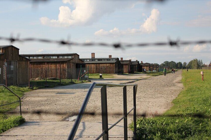 Auschwitz and Birkenau Memorial and Museum Guided Tour from Krakow