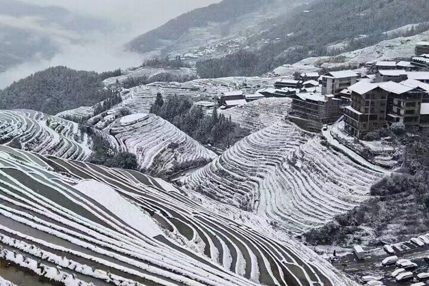 2 Days Longji Rice Terraces and Li River Cruise Tour 