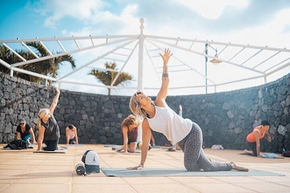 Hatha-yoga À Puerto Del Carmen