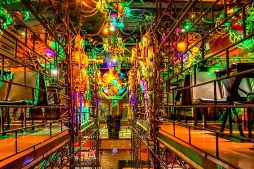 The nightclub 