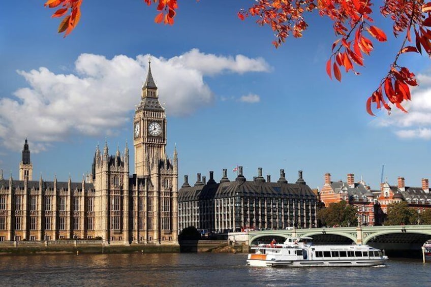 Tower Bridge River Sightseeing Cruise from Westminster