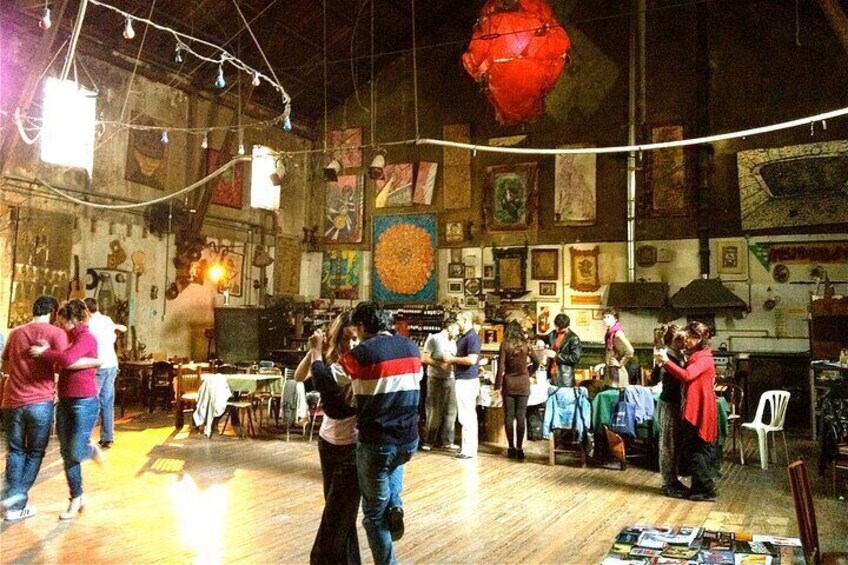 Half-Day Tango Lesson and Milongas in Buenos Aires