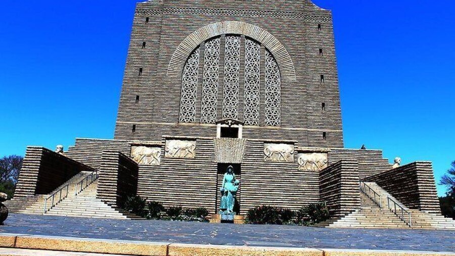 Pretoria, Soweto and Apartheid Museum Guided Day Tour from Johannesburg