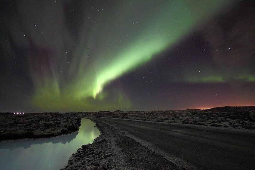 Golden Circle Afternoon and Northern Lights Tour from Reykjavik