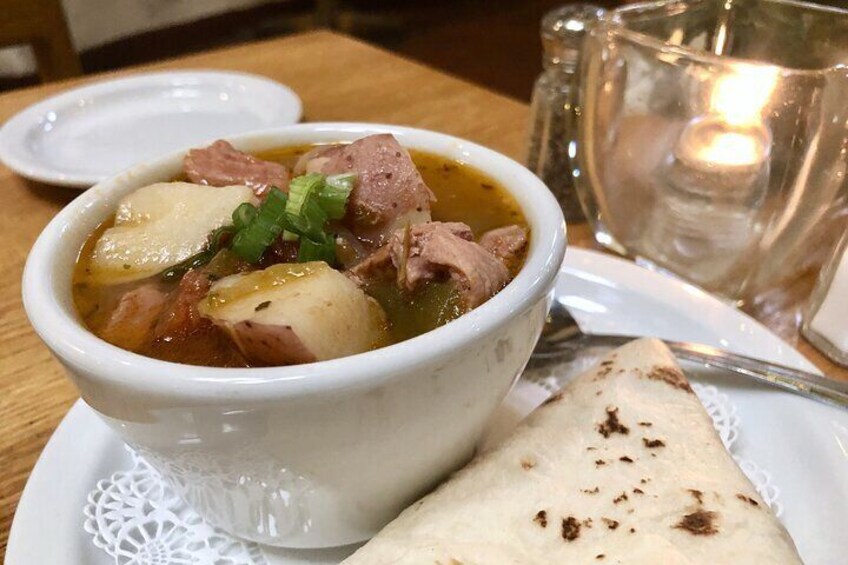 We know where to find the best green chile stew in Old Town! 