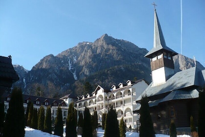 Day Tour Peles Castle - Caraiman Monastery from Brasov