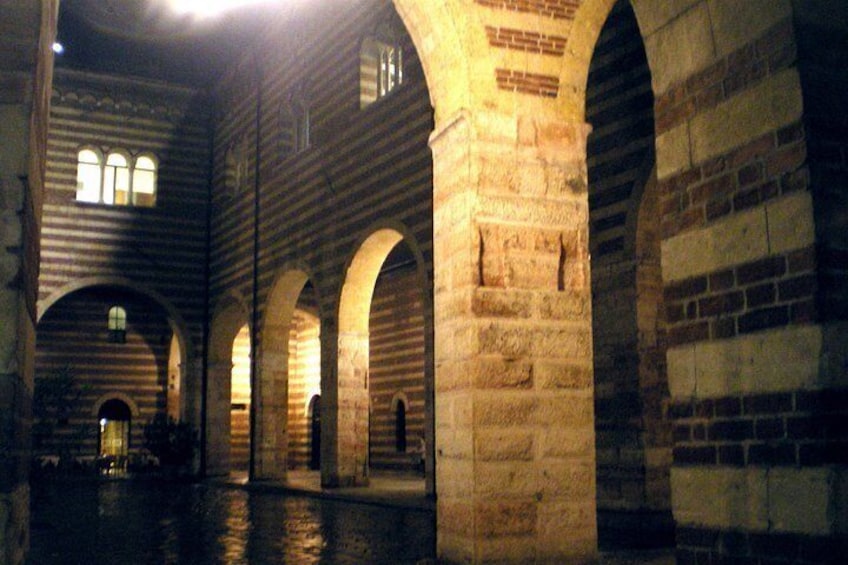 Cortile Mercato Vecchio (The Old Market Courtyard)