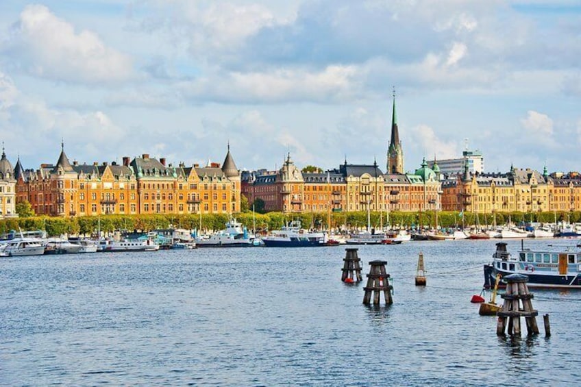 Hop-On Hop-Off Bus and Boat Ticket in Stockholm