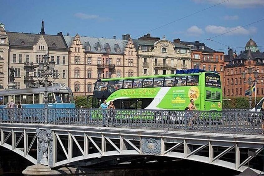 Hop-On Hop-Off Bus and Boat Ticket in Stockholm