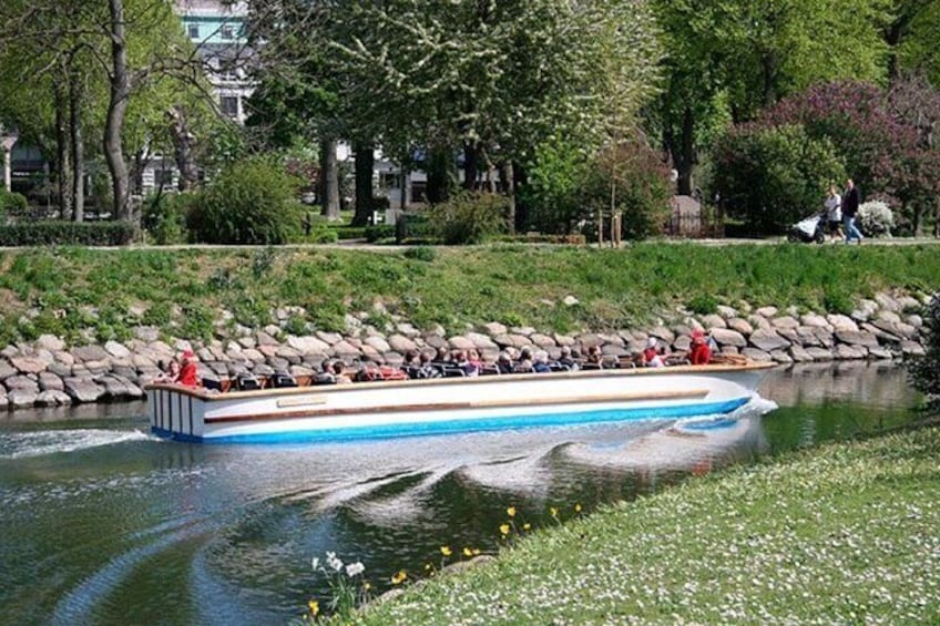 Canal Sightseeing Boat Tour of Malmö