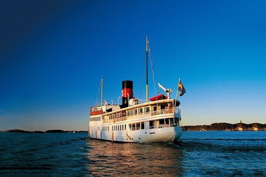 stockholm archipelago night cruise