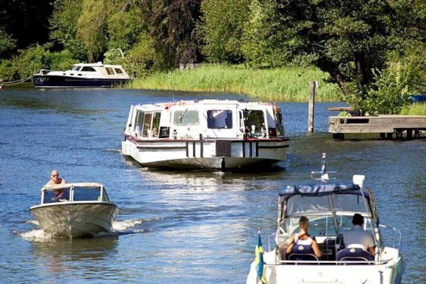 Cruise along the beautiful canals of Stockholm