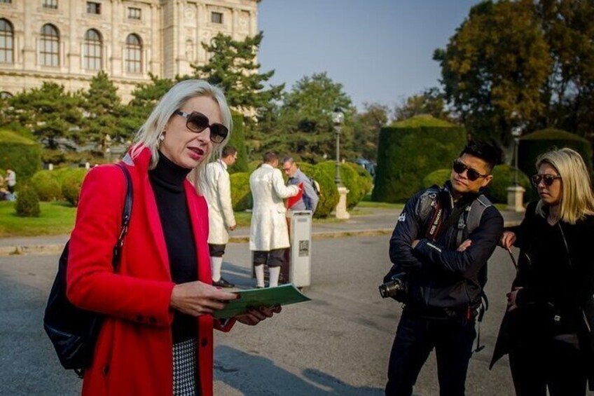 Tour Guide Dace