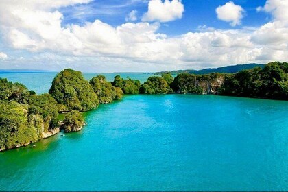 Los Haitises National Park and Cayo Levantado Island Day Trip from Samana