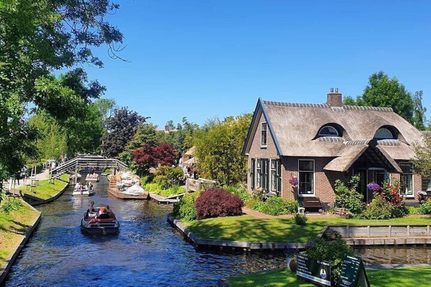 Famous 'Dog Face' House. 