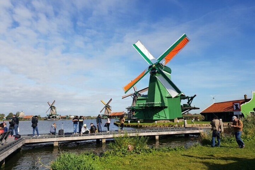 Zaanse Schans & Volendam Small-Group Tour from Amsterdam (7 Pax)