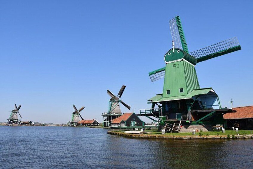 Zaanse Schans and Volendam Small-Group Tour from Amsterdam