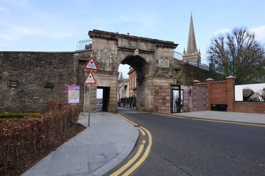 Bishop's Gate Derry 