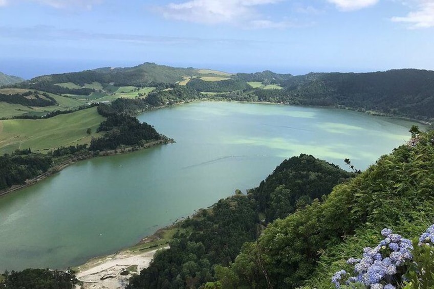Full-Day 4WD Tour to Furnas Volcano