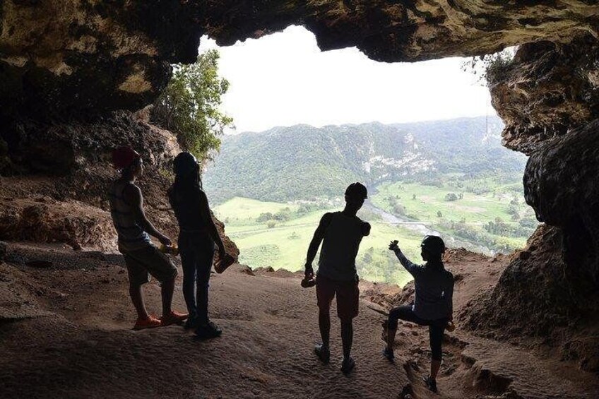 Private Window Cave Tour from San Juan