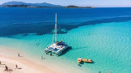 Icacos verlaten eiland catamaran-, snorkel- en picknickcruise