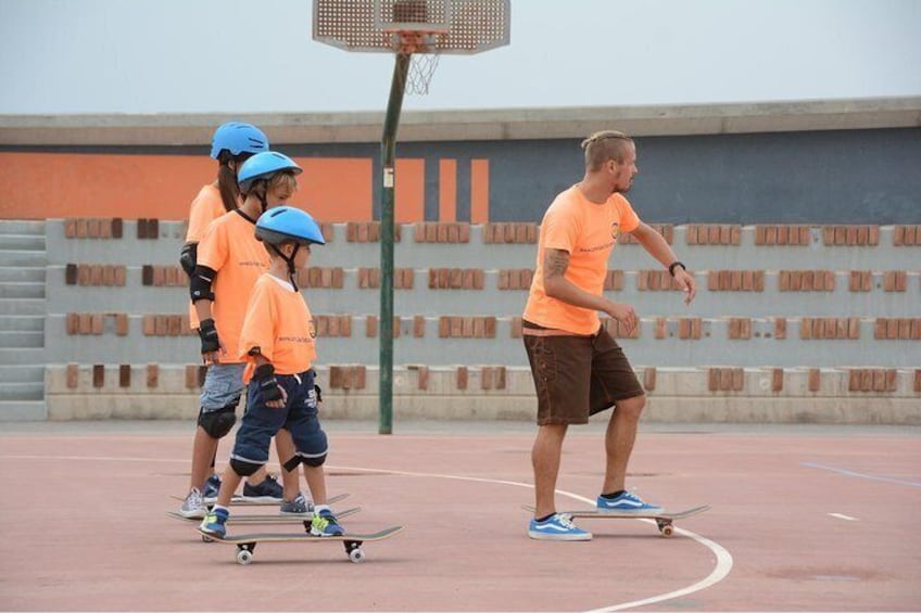 2-Hour Skateboard Course in Caleta de Fuste Fuerteventura